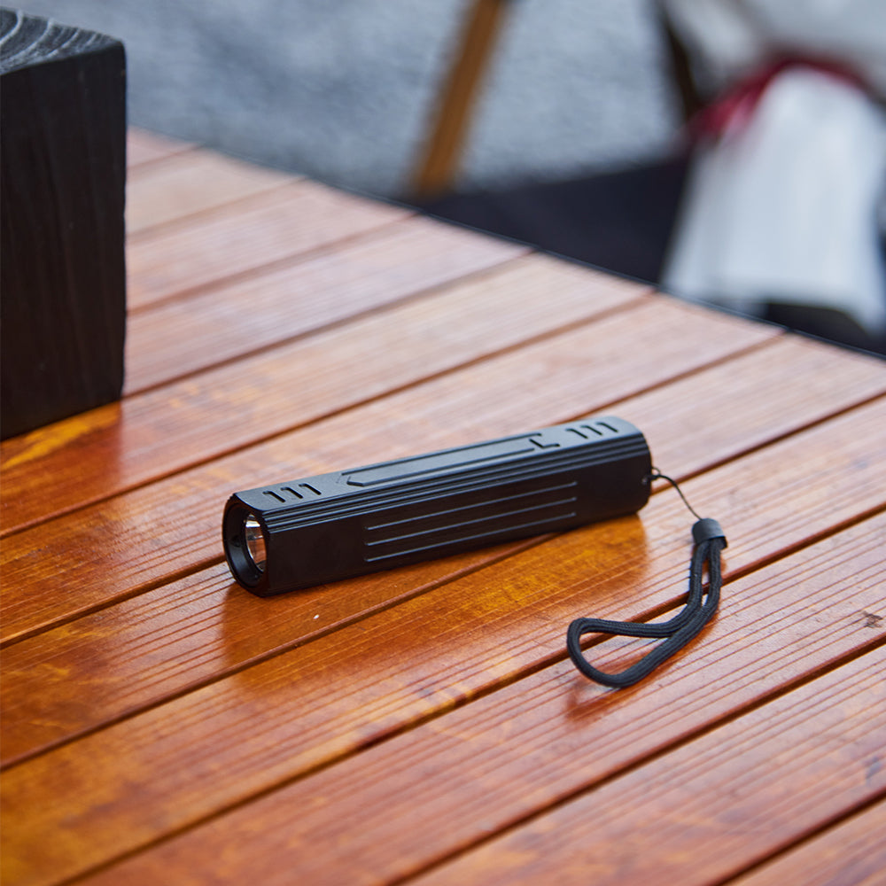 New Arrival High Power 10W LED 800 Lumen Super Bright Powerful Led Flashlight Rechargab With 3 Modes Lights